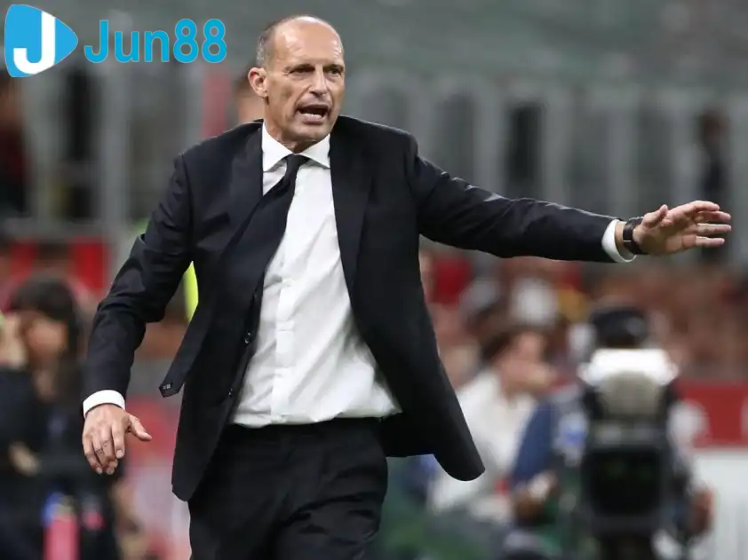 AC Milan đang bay cao dưới thời HLV Massimiliano Allegri (Ảnh: Football Italia)